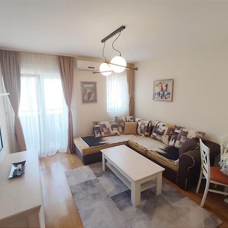City Point Apartment بودغوريتْسا المظهر الخارجي الصورة