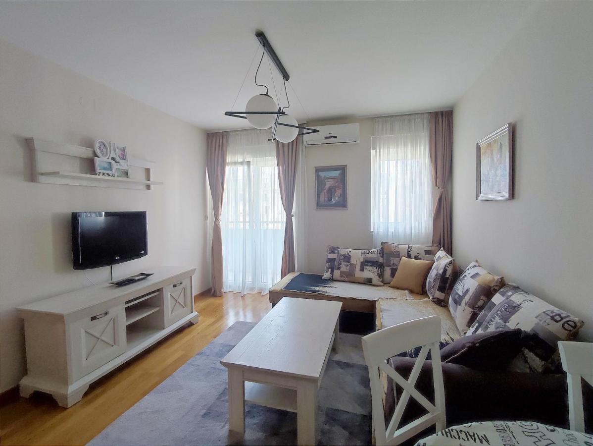 City Point Apartment بودغوريتْسا المظهر الخارجي الصورة